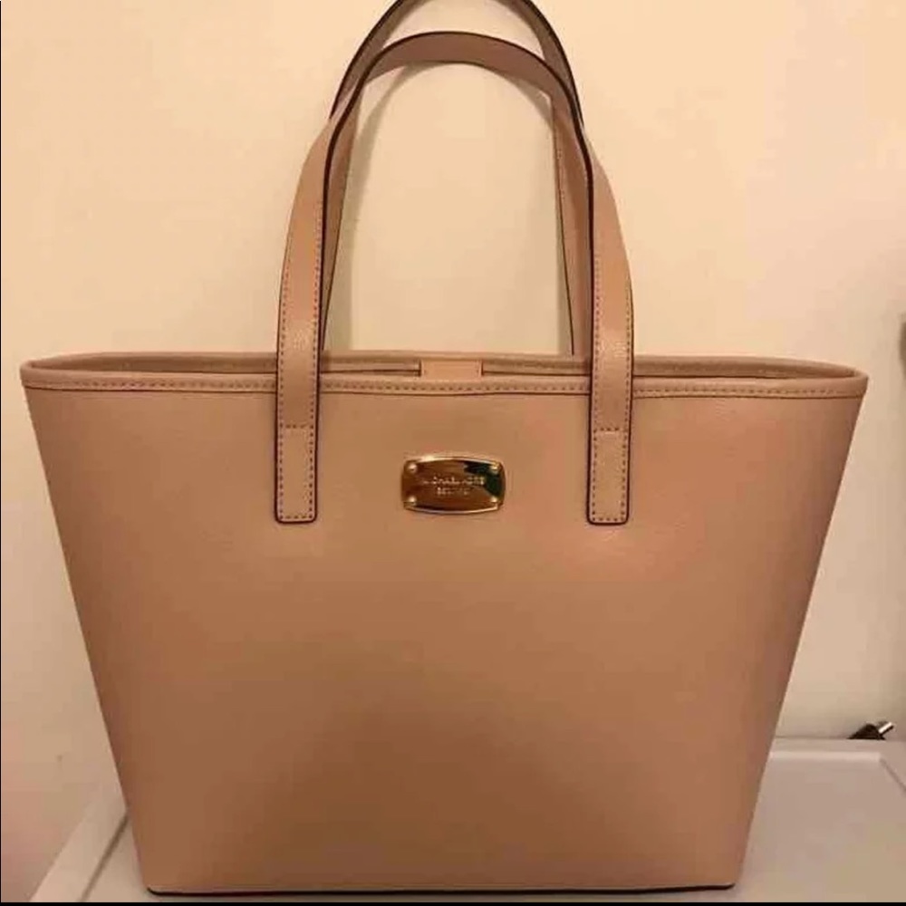 Michael Kors Small Jet Set Travel Tote in Ballet